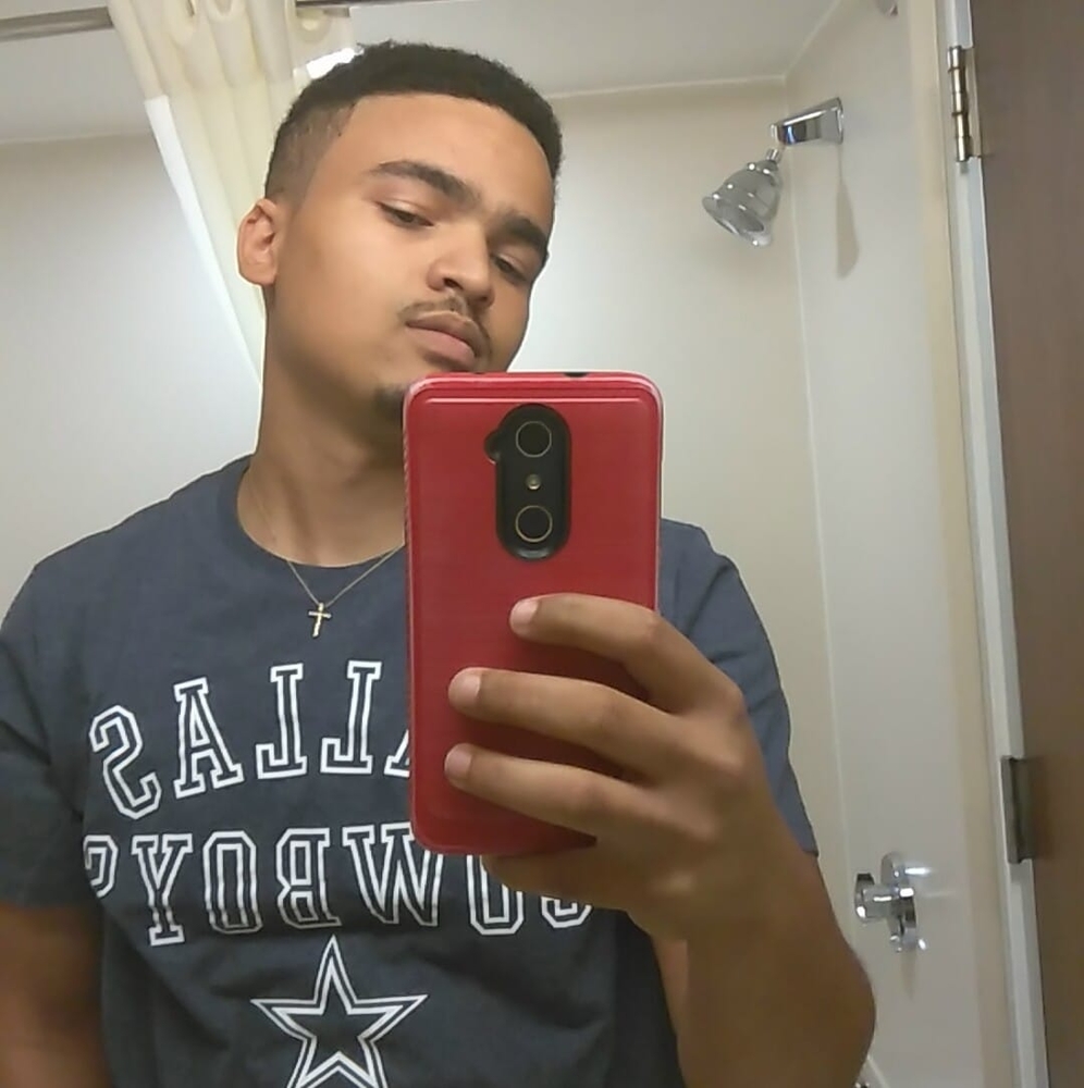 Meet your Posher, Trasean